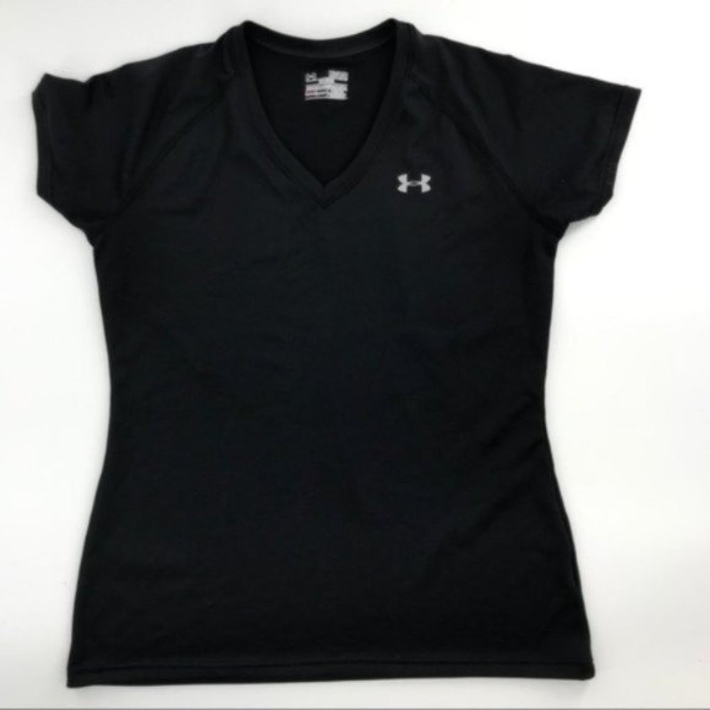 Under Armour Semi Fitted Heat Gear Tee sz M  EUC
